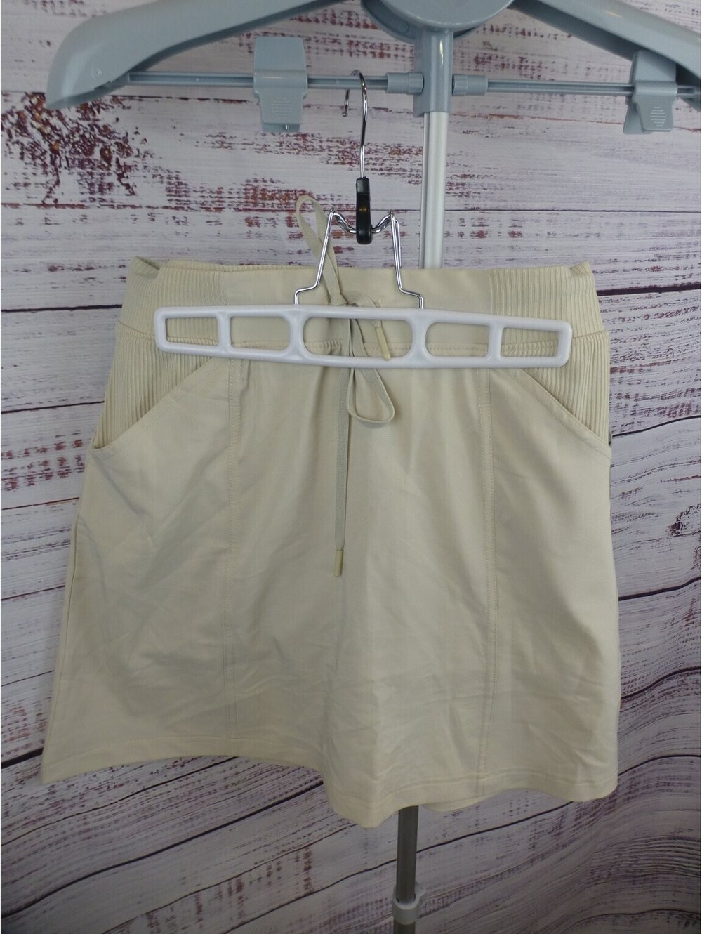 NWT Canyon Creek Women's Pumice Stone Drawstring Skort Skirt Built-in Shorts I4